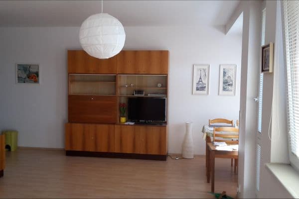 Studio flat to rent, 46 m², Komořanská, Praha 12 Studio flat to rent, 46 m², Komořanská, Praha 12