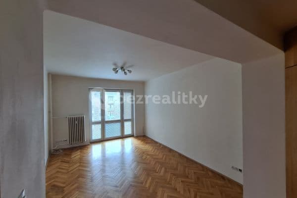 3 bedroom flat to rent, 74 m², Arménská, Praha 10 3 bedroom flat to rent, 74 m², Arménská, Praha 10