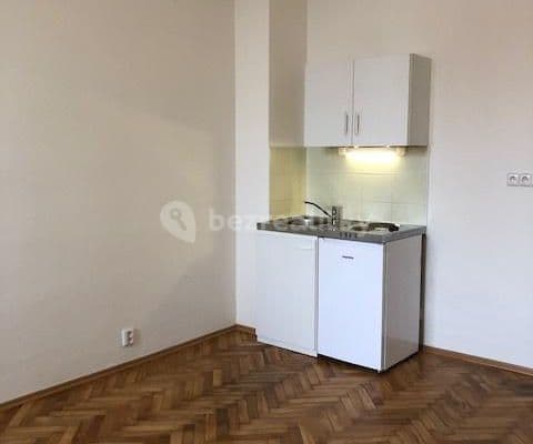Small studio flat to rent, 27 m², náměstí Hrdinů, Praha 4 Small studio flat to rent, 27 m², náměstí Hrdinů, Praha 4