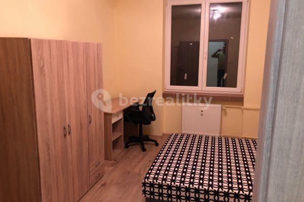 4 bedroom flat to rent, 16 m², Průběžná, Prague, Prague