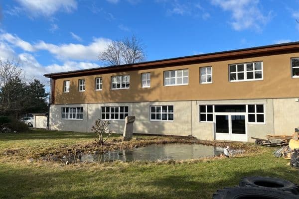 2 bedroom with open-plan kitchen flat to rent, 70 m², U Nadýmače, Praha 2 bedroom with open-plan kitchen flat to rent, 70 m², U Nadýmače, Praha