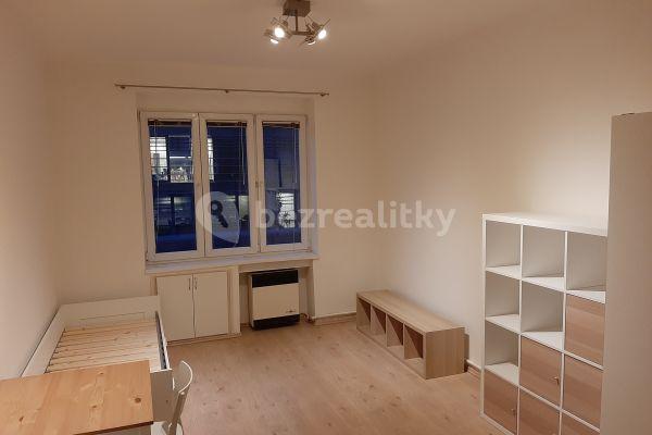 Studio flat to rent, 26 m², U Parního mlýna, Praha 7