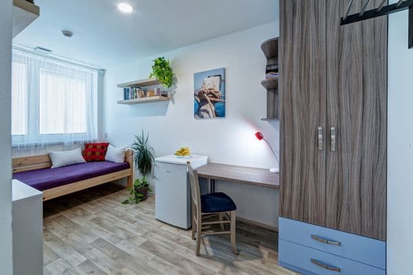 Small studio flat to rent, 20 m², Pompova, Brno Small studio flat to rent, 20 m², Pompova, Brno