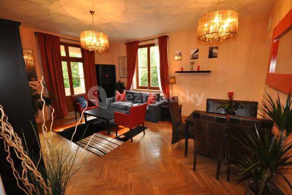 3 bedroom flat to rent, 112 m², Stochovská, Praha 6