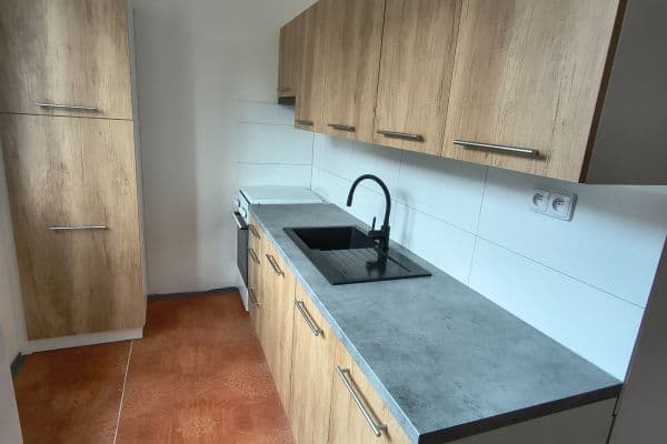 2 bedroom flat to rent, 56 m², Zákrejsova, Ostrava-město 2 bedroom flat to rent, 56 m², Zákrejsova, Ostrava-město