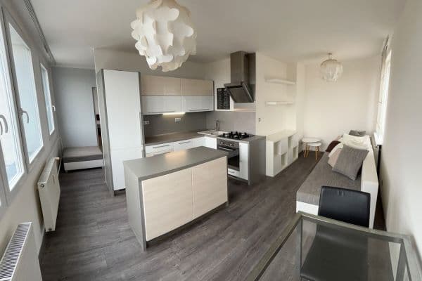 1 bedroom with open-plan kitchen flat to rent, 59 m², Čs. armády, 1 bedroom with open-plan kitchen flat to rent, 59 m², Čs. armády,