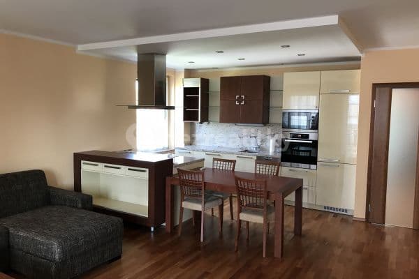 3 bedroom with open-plan kitchen flat to rent, 98 m², Na Volánové, Praha 6 3 bedroom with open-plan kitchen flat to rent, 98 m², Na Volánové, Praha 6