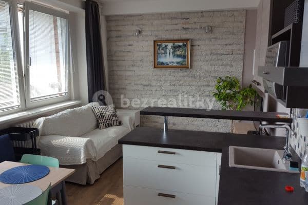 2 bedroom with open-plan kitchen flat to rent, 71 m², V Dolině, Prague, Prague