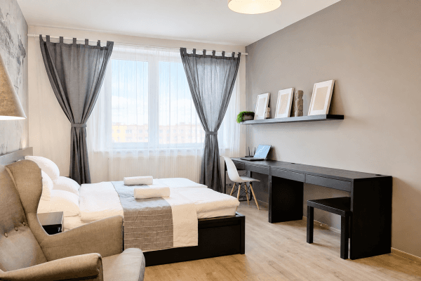 Studio flat to rent, 34 m², Freyova, Praha Studio flat to rent, 34 m², Freyova, Praha