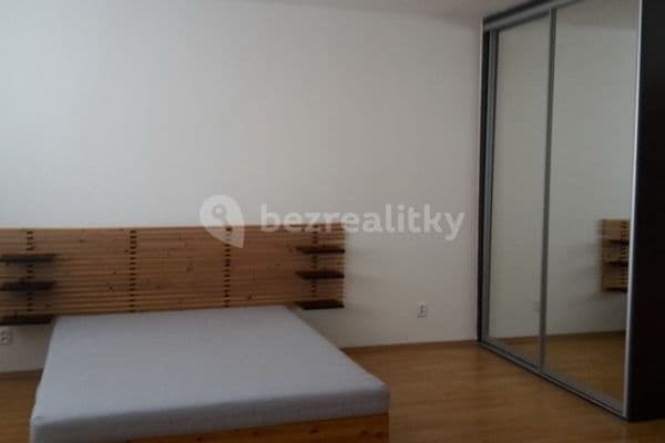 Studio flat to rent, 49 m², Osadní, Praha Studio flat to rent, 49 m², Osadní, Praha