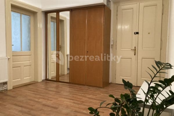 2 bedroom flat to rent, 76 m², Krkonošská, Prague, Prague