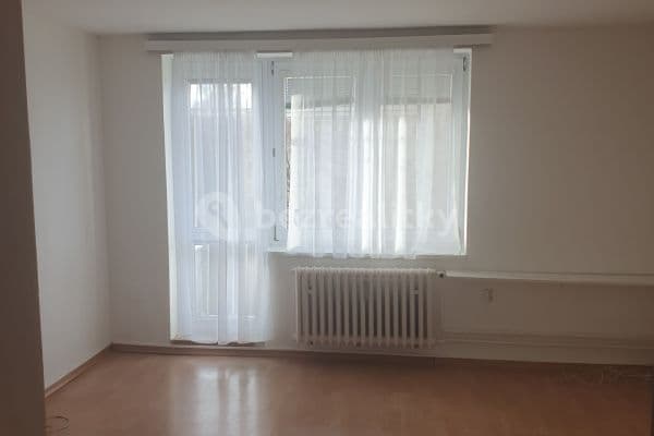 2 bedroom flat to rent, 65 m², Helsinská, Kladno
