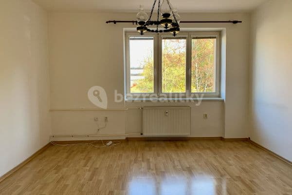 2 bedroom flat to rent, 61 m², Tyršovo náměstí, Chrudim