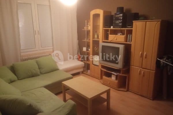1 bedroom with open-plan kitchen flat to rent, 54 m², Palackého náměstí, Hořovice, Středočeský Region