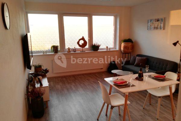 1 bedroom with open-plan kitchen flat to rent, 55 m², Zelinova, Zlín