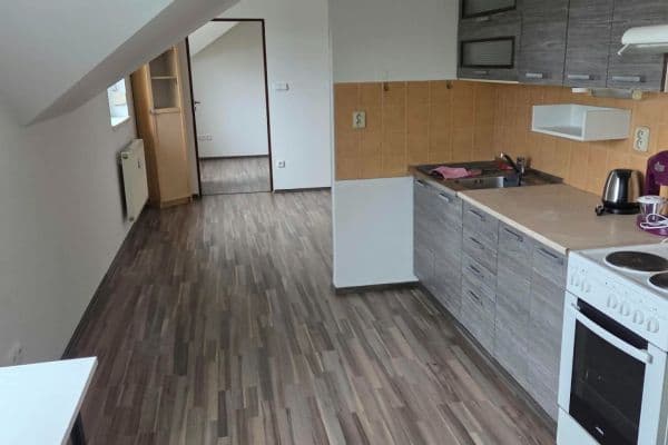 1 bedroom with open-plan kitchen flat to rent, 43 m², Plhovská, Praha 21 1 bedroom with open-plan kitchen flat to rent, 43 m², Plhovská, Praha 21