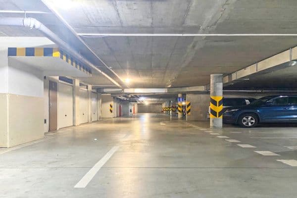 garage to rent, 16 m², Služská, Praha garage to rent, 16 m², Služská, Praha