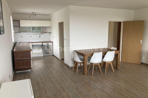 2 bedroom with open-plan kitchen flat to rent, 83 m², 5. května, Měšice