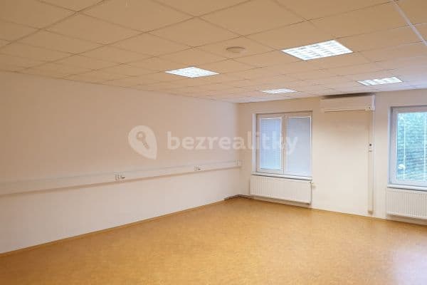 office to rent, 45 m², Božanovská, 