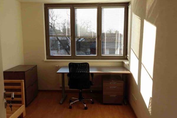 4 bedroom with open-plan kitchen flat to rent, 14 m², Viniční, Brno 4 bedroom with open-plan kitchen flat to rent, 14 m², Viniční, Brno