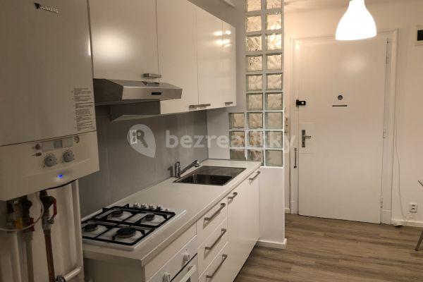 2 bedroom flat to rent, 45 m², Prokešovo náměstí, Ostrava, Moravskoslezský Region