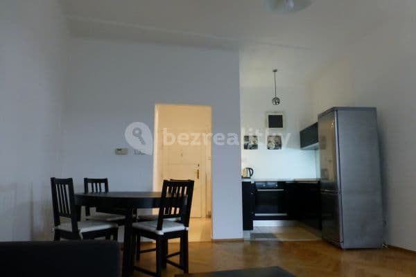 1 bedroom with open-plan kitchen flat to rent, 51 m², Na Jezerce, Hlavní město Praha 1 bedroom with open-plan kitchen flat to rent, 51 m², Na Jezerce, Hlavní město Praha
