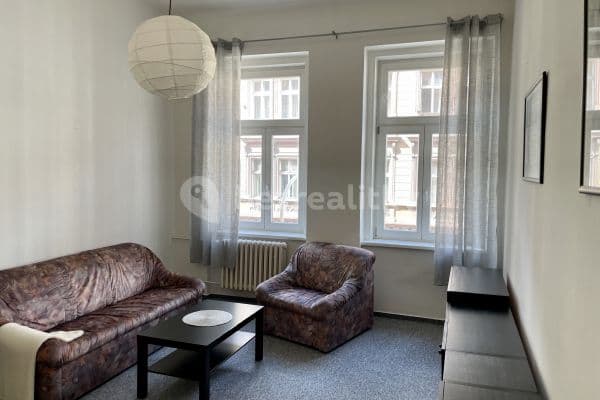 1 bedroom with open-plan kitchen flat to rent, 50 m², Orebitská, Praha