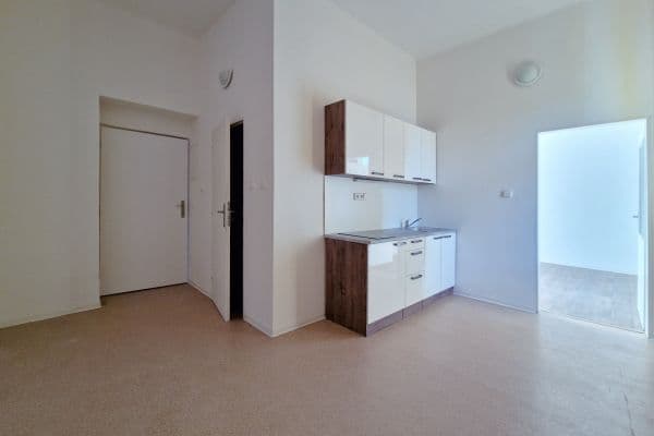 1 bedroom flat to rent, 33 m², Grafická, Praha 1 bedroom flat to rent, 33 m², Grafická, Praha