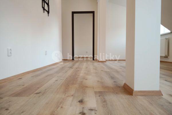 2 bedroom with open-plan kitchen flat to rent, 75 m², Milheimova, Pardubice V