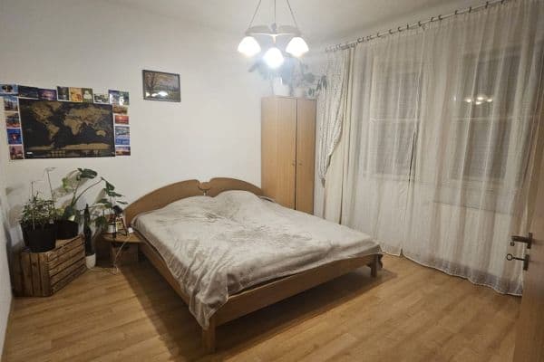 1 bedroom with open-plan kitchen flat to rent, 50 m², Žateckých, Hlavní město Praha 1 bedroom with open-plan kitchen flat to rent, 50 m², Žateckých, Hlavní město Praha