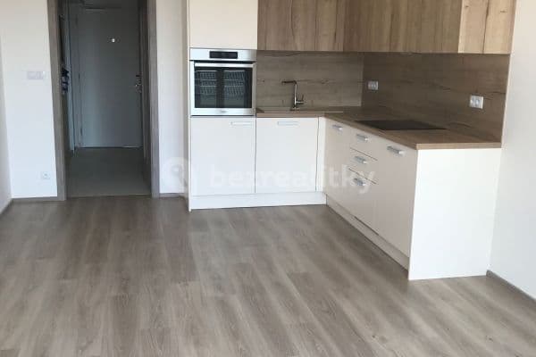 Studio flat to rent, 30 m², Petrohradská, Hlavní město Praha Studio flat to rent, 30 m², Petrohradská, Hlavní město Praha