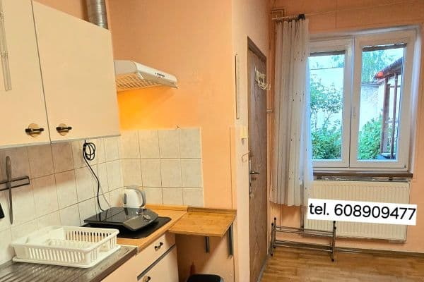 Small studio flat to rent, 21 m², Pelnářova, Hlavní město Praha Small studio flat to rent, 21 m², Pelnářova, Hlavní město Praha