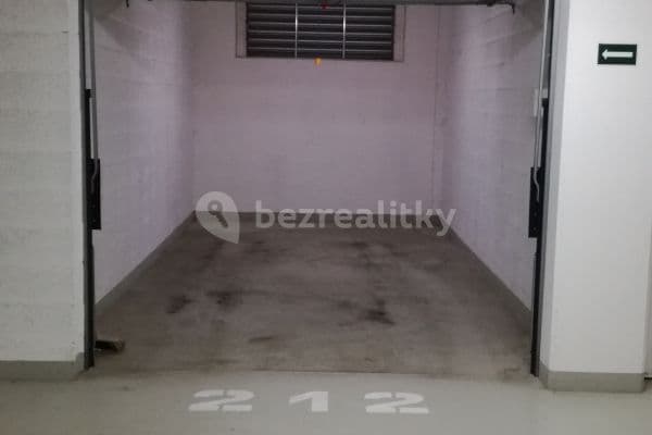 garage to rent, 18 m², Miloše Havla, garage to rent, 18 m², Miloše Havla,