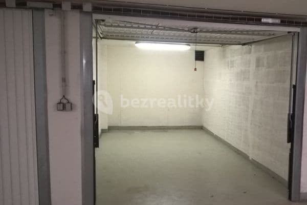 garage to rent, 17 m², Lovosická, Prague, Prague