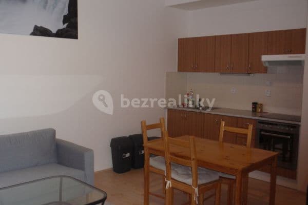 1 bedroom with open-plan kitchen flat to rent, 45 m², Za Mlýnem, Hostivice