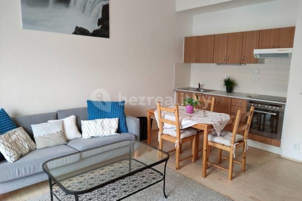 1 bedroom with open-plan kitchen flat to rent, 45 m², Za Mlýnem, Hostivice 1 bedroom with open-plan kitchen flat to rent, 45 m², Za Mlýnem, Hostivice