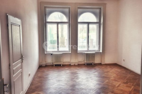 3 bedroom flat to rent, 90 m², Na Smetance, Prague, Prague