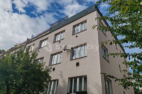Small studio flat to rent, 28 m², Na Dlouhém Lánu, Praha Small studio flat to rent, 28 m², Na Dlouhém Lánu, Praha