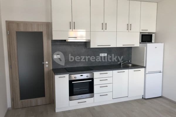 1 bedroom with open-plan kitchen flat to rent, 52 m², Oty Bubeníčka, Uhříněves 1 bedroom with open-plan kitchen flat to rent, 52 m², Oty Bubeníčka, Uhříněves