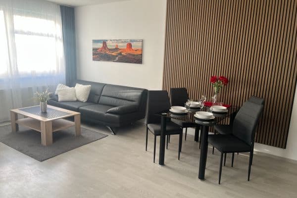 2 bedroom with open-plan kitchen flat to rent, 92 m², Oty Bubeníčka, Uhříněves 2 bedroom with open-plan kitchen flat to rent, 92 m², Oty Bubeníčka, Uhříněves