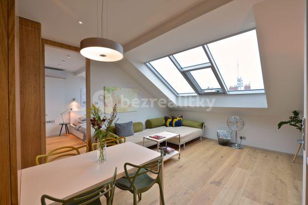 1 bedroom with open-plan kitchen flat to rent, 54 m², Korunní, Praha