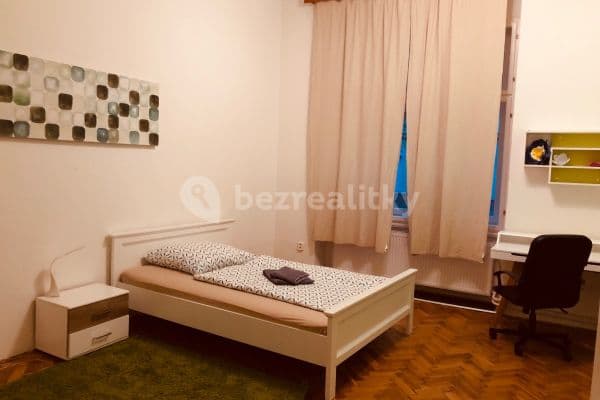 2 bedroom with open-plan kitchen flat to rent, 92 m², Jagellonská, Prague, Prague