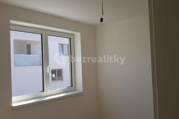 1 bedroom with open-plan kitchen flat to rent, 46 m², Žďár nad Sázavou, Vysočina Region