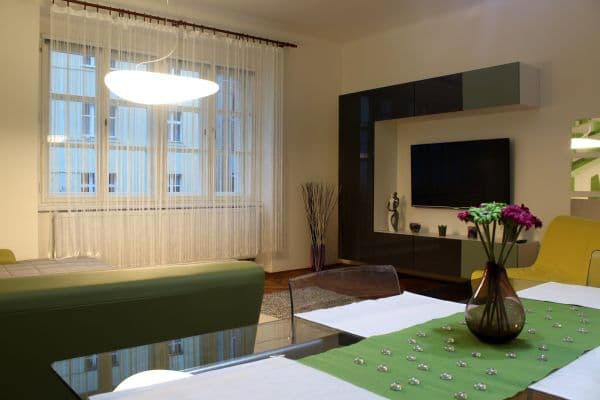 2 bedroom flat to rent, 75 m², Sudoměřská, Praha 2 bedroom flat to rent, 75 m², Sudoměřská, Praha