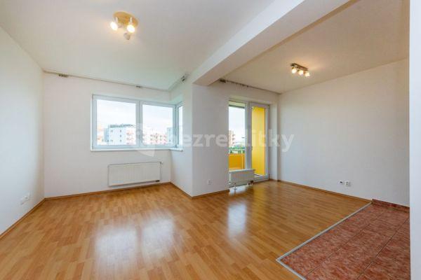 Studio flat to rent, 34 m², Sicherova, 