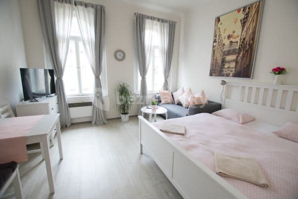 1 bedroom flat to rent, 30 m², Školská, Praha 1 bedroom flat to rent, 30 m², Školská, Praha