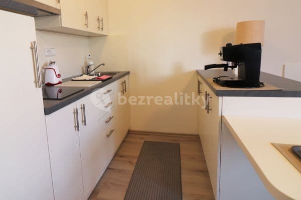Small studio flat to rent, 26 m², K Lánu, Praha Small studio flat to rent, 26 m², K Lánu, Praha