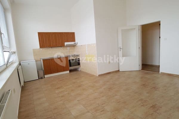 Studio flat to rent, 32 m², Sluneční Náměstí, Praha Studio flat to rent, 32 m², Sluneční Náměstí, Praha