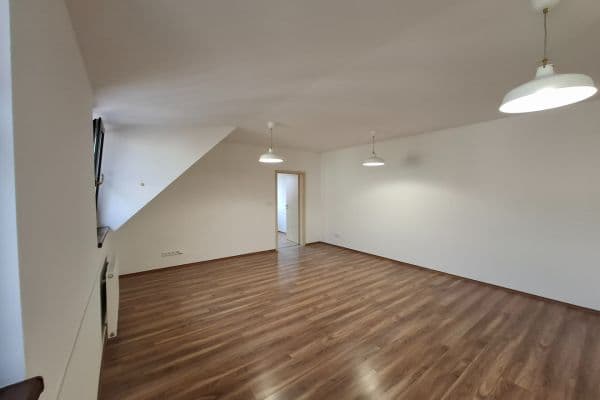 1 bedroom with open-plan kitchen flat to rent, 66 m², Beroun, Beroun 1 bedroom with open-plan kitchen flat to rent, 66 m², Beroun, Beroun