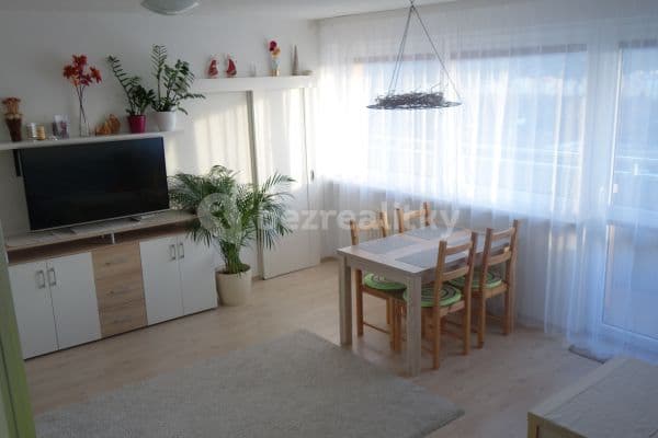 2 bedroom flat to rent, 65 m², Sekurisova, Dúbravka, Bratislavský Region